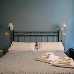 Al Cardinale Rooms & Studios